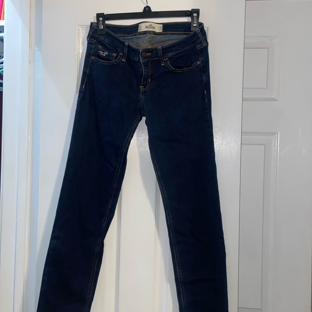 Women’s Hollister Jeans Great used condition.  7R W28 L33